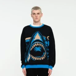 Shark Trip Knit Crew -StyleEdge Store b2c scacrw 0225 3 1